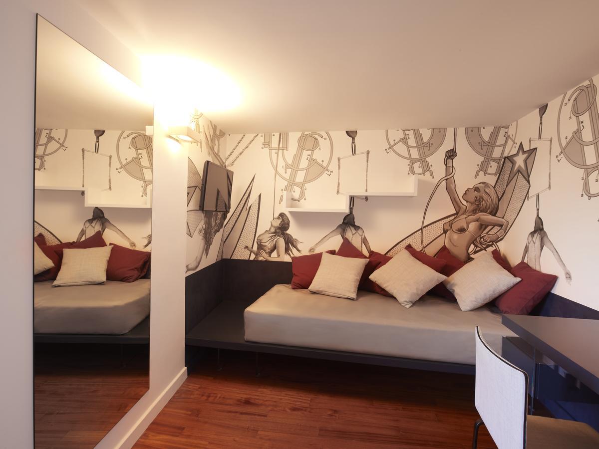 The Pinball Luxury Suites Βιτέρμπο Εξωτερικό φωτογραφία
