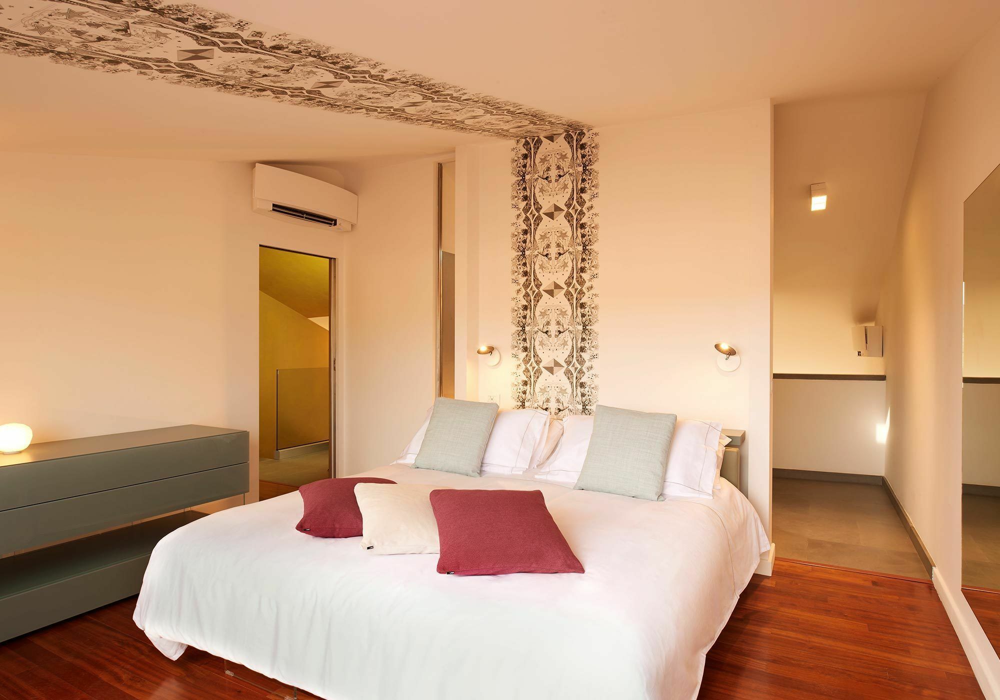 The Pinball Luxury Suites Βιτέρμπο Εξωτερικό φωτογραφία